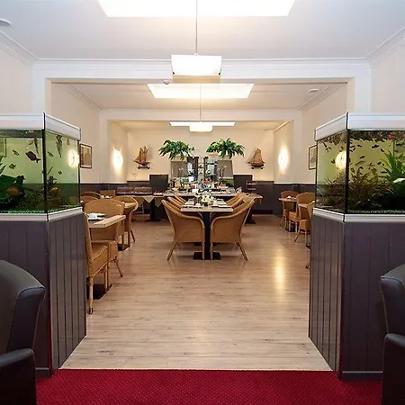 Albert Plage Szálloda