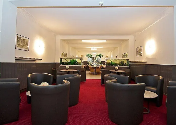 Albert Plage מלון